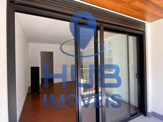 Imagem 16: Sendo 4 Suítes e 3 Vagas de Garagem - Jurerê/Sc
