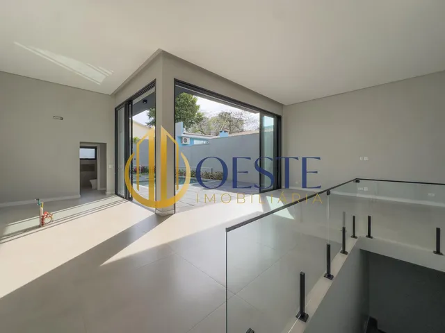 Imagem 6: Casa de alto padrão com 4 suítes na Região do Lago, CASCAVEL - PR