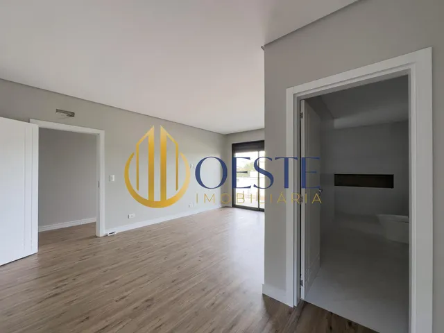 Imagem 9: Casa de alto padrão com 4 suítes na Região do Lago, CASCAVEL - PR