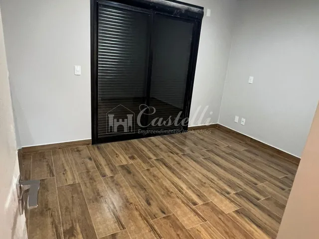 Imagem 10: Casa para à venda, no Bairro Contorno, em PONTA GROSSA - PR