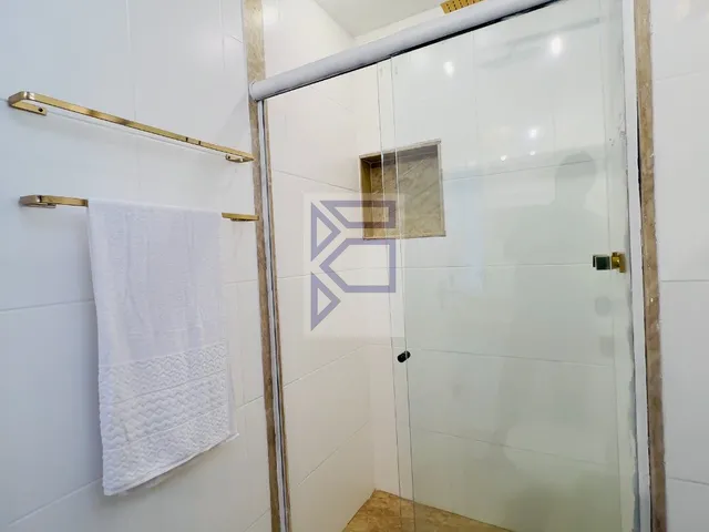 Imagem 2: Apartamento de Luxo em Ipanema-RJ: 3 Quartos, 1 Suíte, 2 Salas, 3 Banheiros, 1 Vaga de