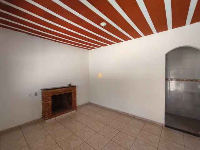 Imagem 10: Sítio Comercial à Venda ou Locação em Esmeraldas-MG, Bairro Cidade Jardim: 2 Quartos