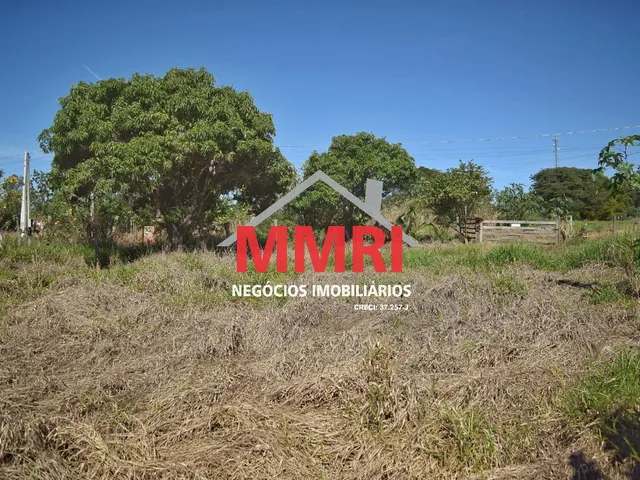 Imagem: Terreno de 1.100m² em Condomínio Residencial