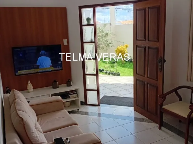 Imagem 2: Casa em Condomínio no Centro de Lauro de Freitas-BA: 4 Quartos, 3 Suítes, 2 Salas, 5