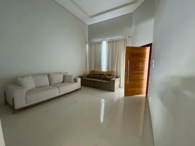Imagem: Casa à venda no bairro GranVille - Araguari/MG