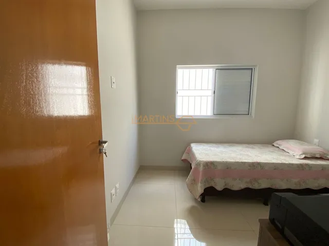 Imagem 8: Casa à venda no bairro GranVille - Araguari/MG
