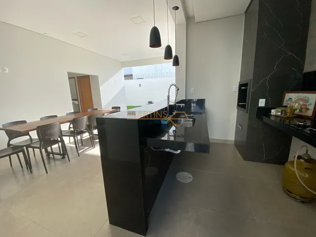 Imagem 16: Casa à venda no bairro GranVille - Araguari/MG