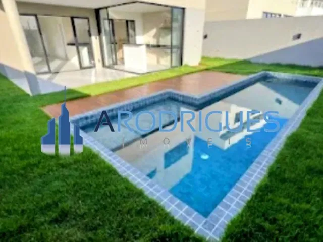 Imagem 10: Casa Duplex à Venda no Alphaville Litoral Norte 2: 4 quartos, 4 suítes, 1 sala, 5