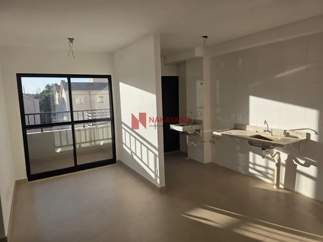 Imagem: O apartamento possui 2 Dormitórios, 1 Suíte, 2 Banheiros,