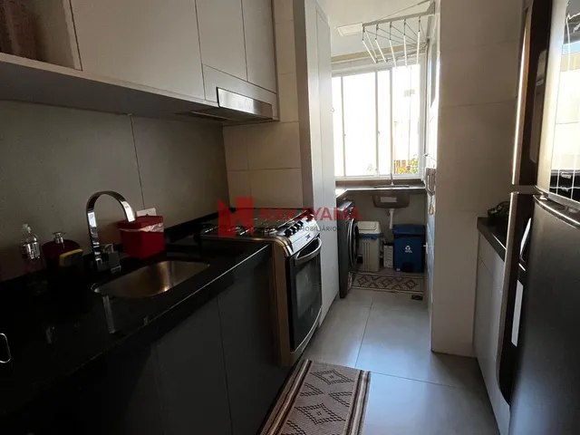 Imagem 7: Apartamento à Venda com 3 Quartos e Planejados em Londrina