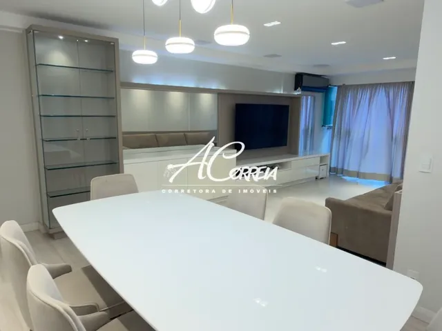 Imagem: O apartamento possui 3 Dormitórios, 3 Suítes, 5
