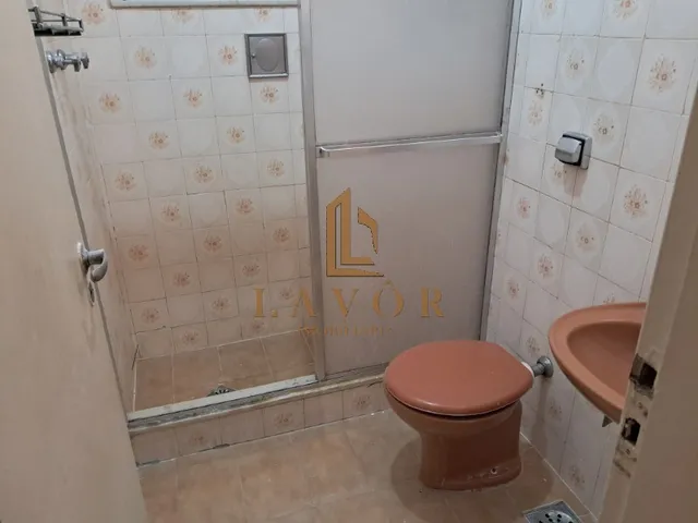 Imagem 3: Apartamento, venda, Maracanã, transformado em 2 quartos com dependência R$260.000