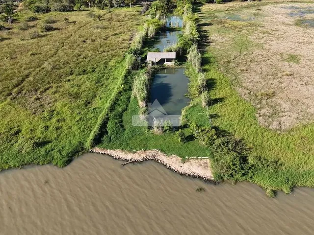 Imagem 2: Chácara - Quiosque e acesso exclusivo à beira do lago