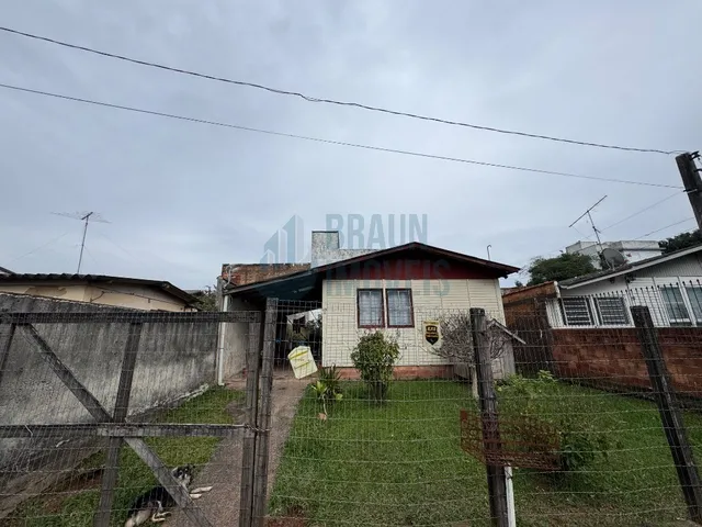 Imagem 3: Casa 2 dormitórios em madeira com amplo pátio na morada do Vale I em Gravatai