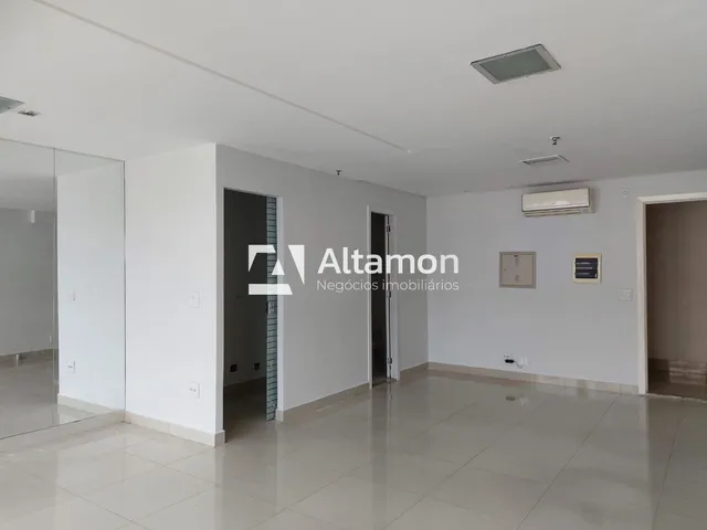 Imagem 4: Sala Comercial com 34,72 mts, banheiro e copa, ar condicionado. Uma vaga