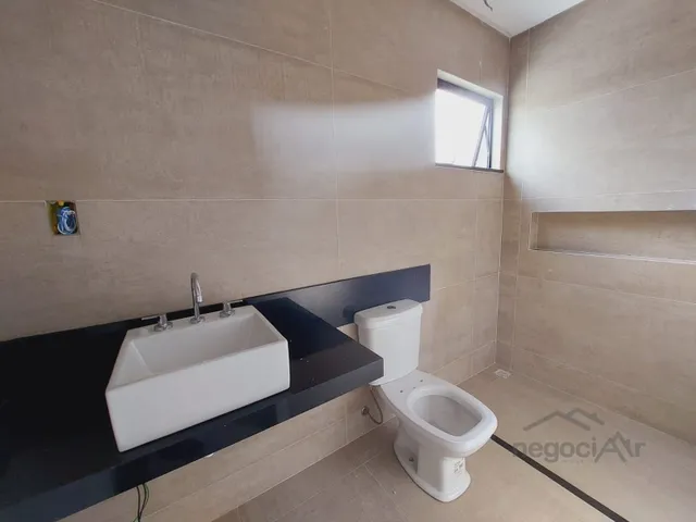 Imagem 4: BOM PASTOR - Apartamento amplo em prédio pequeno e com a penas uma unidade por andar!!