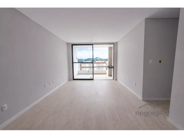 Imagem 5: Vale do Ipê - Apartamento novo com 2 quartos, varanda e elevador
