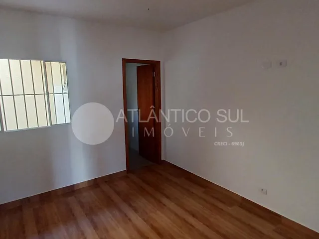Imagem 3: CASA A VENDA SITUADA NO BALNEÁRIO SHANGRI-LA, PONTAL DO PARANÁ-PR