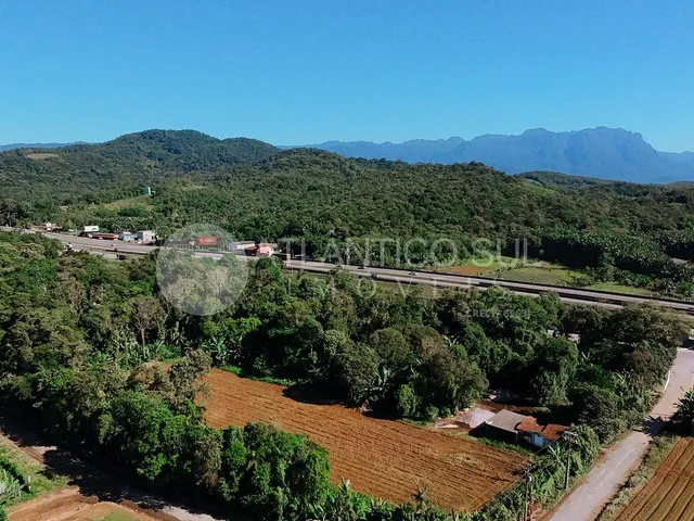 Imagem 7: Àrea logística exclusiva às margens da BR-277 Rio Sagrado/Morretes