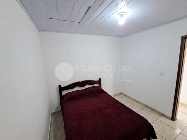 Imagem 3: Casa na Beira do Lago, Praia de Leste, Pontal do Parana - Pr