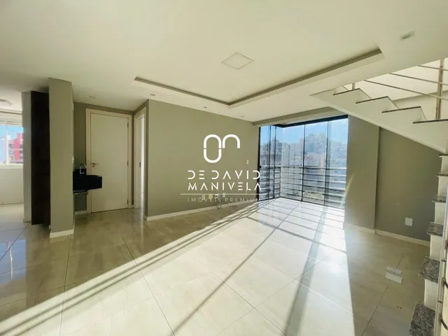 Imagem 9: Cobertura central de 3 dormitórios, sendo 1 suíte, com piscina