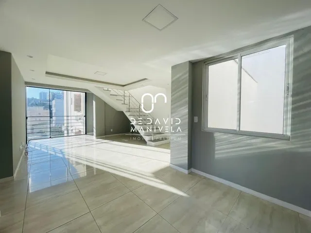 Imagem 4: Cobertura central de 3 dormitórios, sendo 1 suíte, com piscina