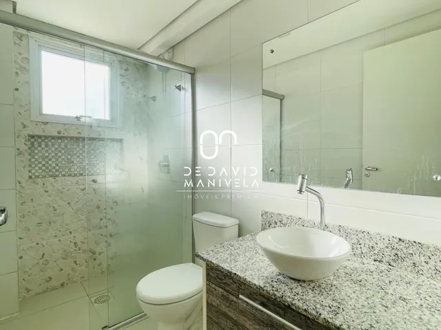 Imagem 16: Cobertura central de 3 dormitórios, sendo 1 suíte, com piscina