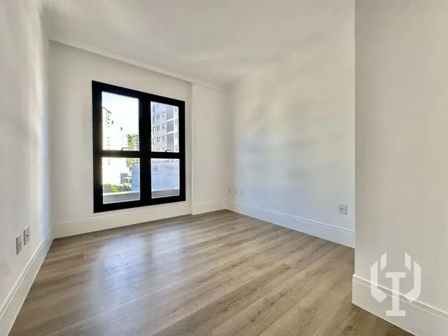 Imagem 16: ST. CLAIR RESIDENCE – APARTAMENTO DIFERENCIADO COM 458m² PRIVATIVOS E PISCINA EXCLUSIVA