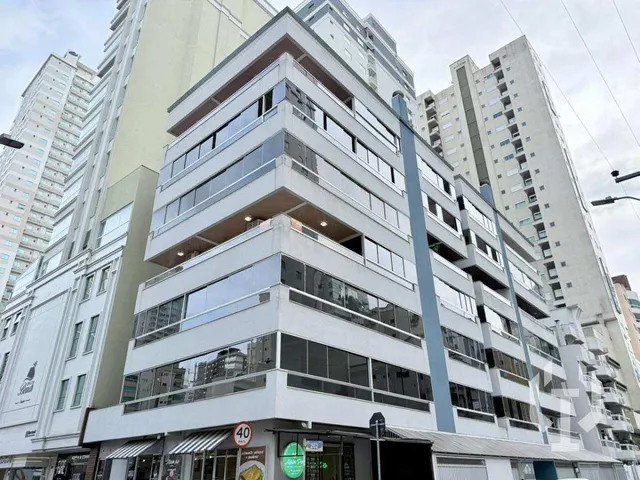 Imagem 2: Apartamento à venda em Itapema, Meia praia, com 3 quartos, 105m²