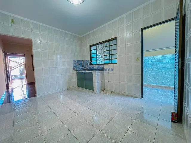 Imagem 2: CASA RESIDENCIAL em ALFENAS - MG, VILA BETÂNIA