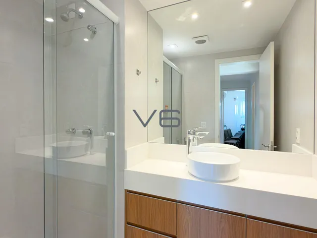 Imagem 13: Apartamento Alto Padrão com 3 quartos, 2 vagas de garagem, 126m² privativos, no