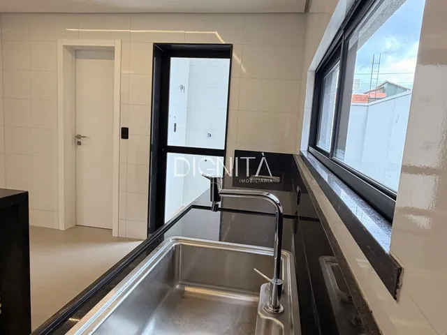 Imagem 12: Casa Duplex Alto Padrão em Cidade Alpha, Eusébio/CE