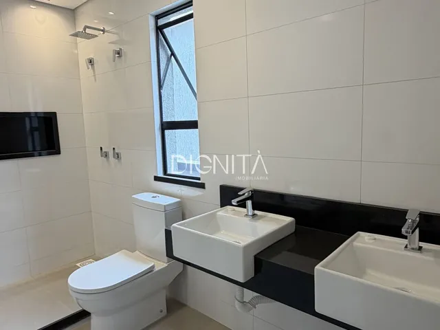 Imagem 2: Casa Duplex Alto Padrão em Cidade Alpha, Eusébio/CE