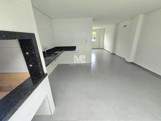 Imagem 14: Triplex com 4 suítes em cond fechado