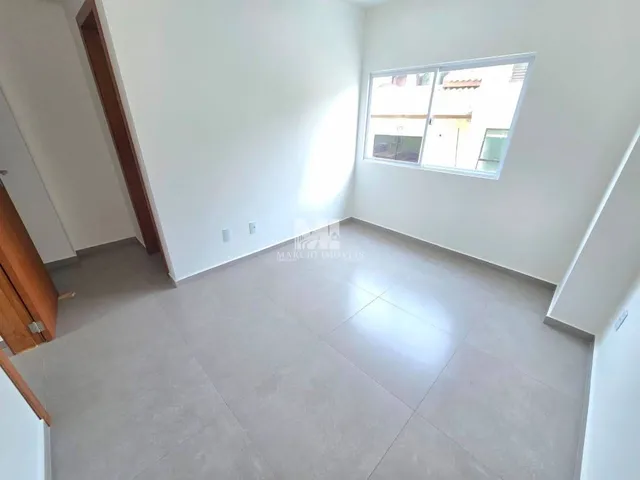 Imagem 7: Triplex com 4 suítes em cond fechado