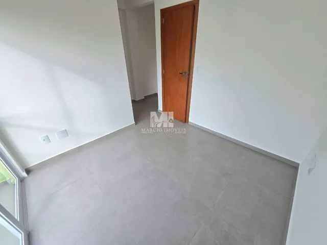 Imagem 10: Triplex com 4 suítes em cond fechado