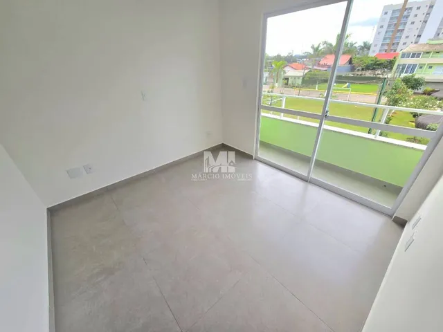 Imagem 15: Triplex com 4 suítes em cond fechado