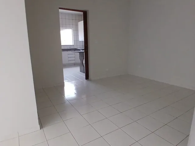 Imagem 7: CASA - UMUARAMA Casa com 4 dormitórios
