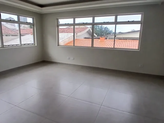 Imagem 8: CASA - UMUARAMA Casa com 4 dormitórios