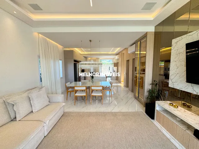 Imagem 9: Casa em condomínio fechado á venda, mobiliada com 3 suítes e 4 vagas localizada em