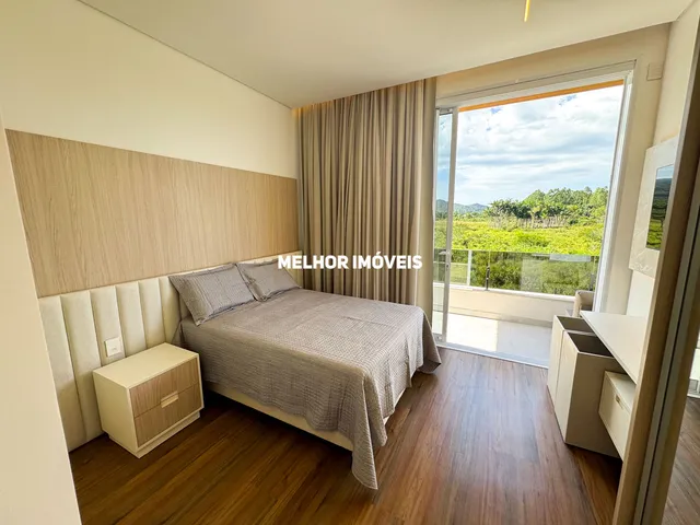 Imagem 4: Casa em condomínio fechado á venda, mobiliada com 3 suítes e 4 vagas localizada em
