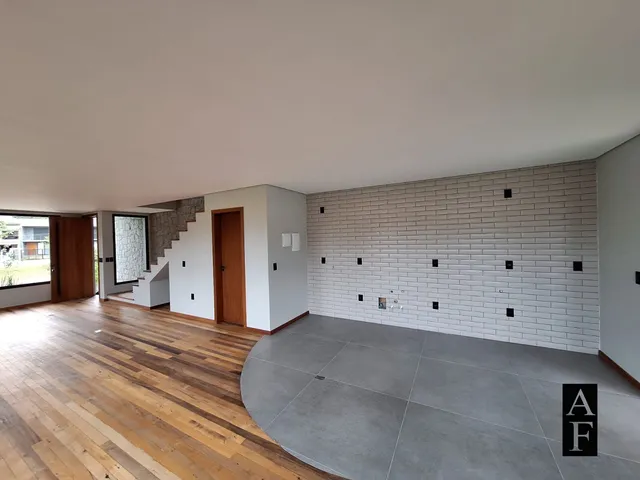 Imagem 16: Casa Alto Padrão com 3 Suítes em Bairro Panorâmico