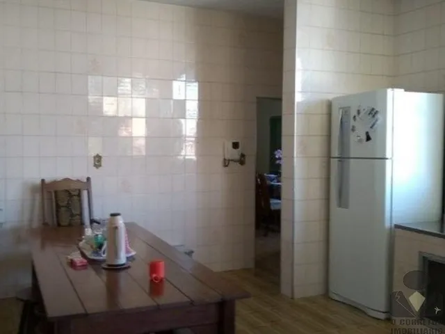 Imagem 3: Casa à venda em Contagem-MG: 3 quartos, 2 salas, 2 banheiros, 3 vagas de garagem, 135m²