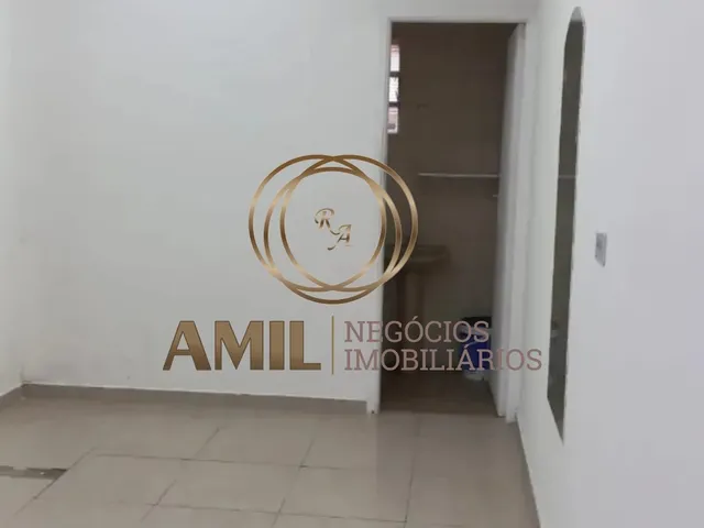 Imagem: A sala comercial possui 1 Banheiro, 25m² de Área e está