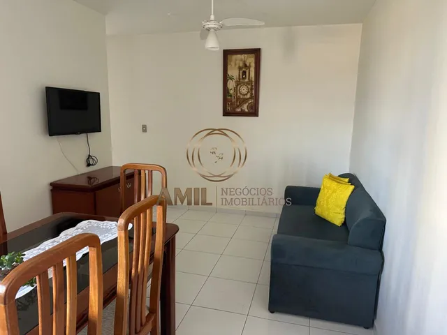 Imagem: O apartamento possui 2 Dormitórios, 1 Suíte, 2 Banheiros,