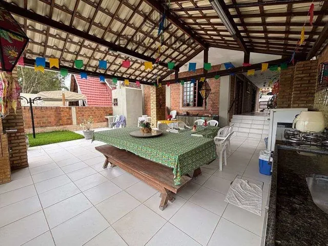 Imagem 7: Casa à venda em condomínio em Gravatá com 5 quartos ( 4 suítes), Porteira fechada