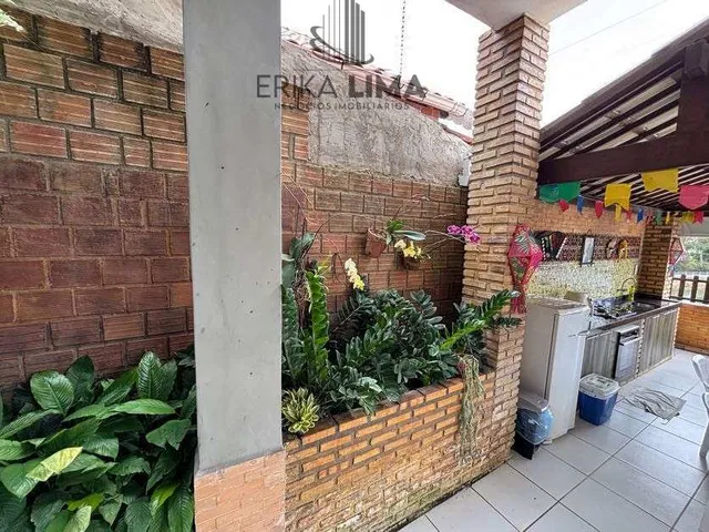 Imagem 10: Casa à venda em condomínio em Gravatá com 5 quartos ( 4 suítes), Porteira fechada