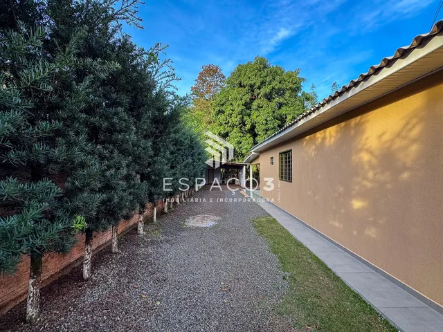 Imagem 14: Casa para locação com 3 quartos, cozinha planejada no B. Conda