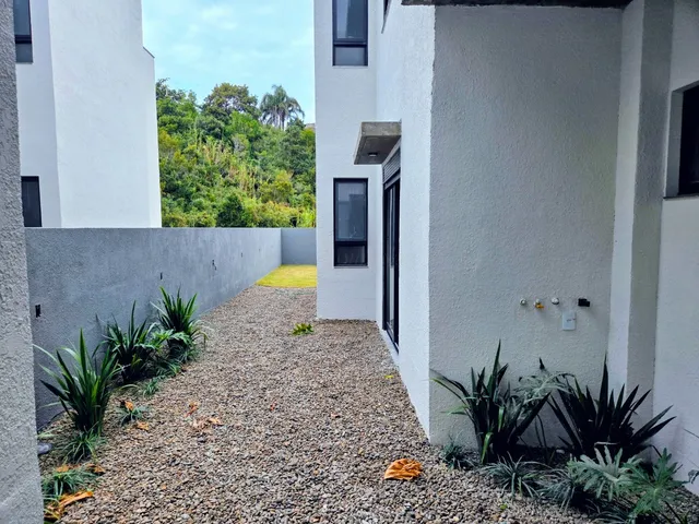 Imagem 5: Apartamento de luxo à venda em Garopaba-SC, bairro Ferraz! 2 quartos, 2 suítes, 1 sala