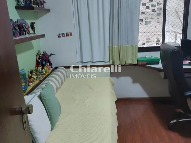 Imagem 10: Apartamento de luxo à venda em Icaraí, Niterói-RJ: 4 quartos, 2 suítes, 205m² de